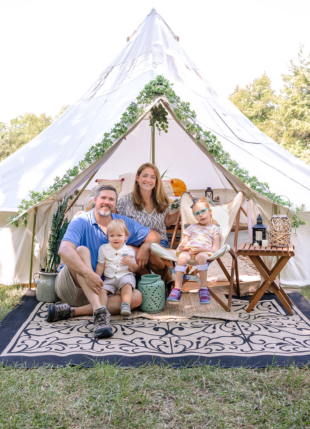 Glamping RVA Family.